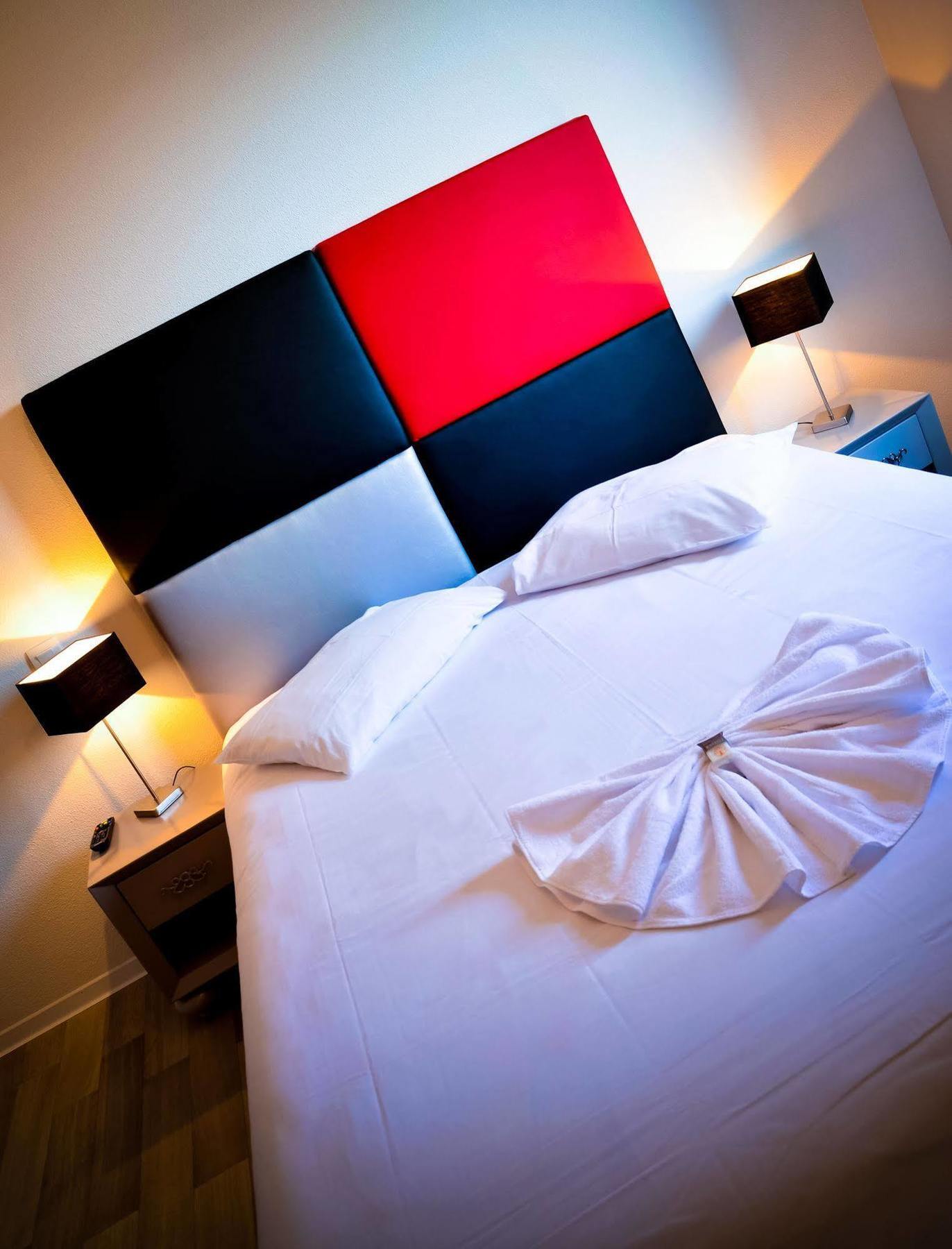 Adonis Hotel Bayonne Lahonce Exterior foto